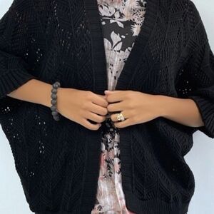 Xhilaration Black Knit Short Sleeve Cardi - Size XS 🖤